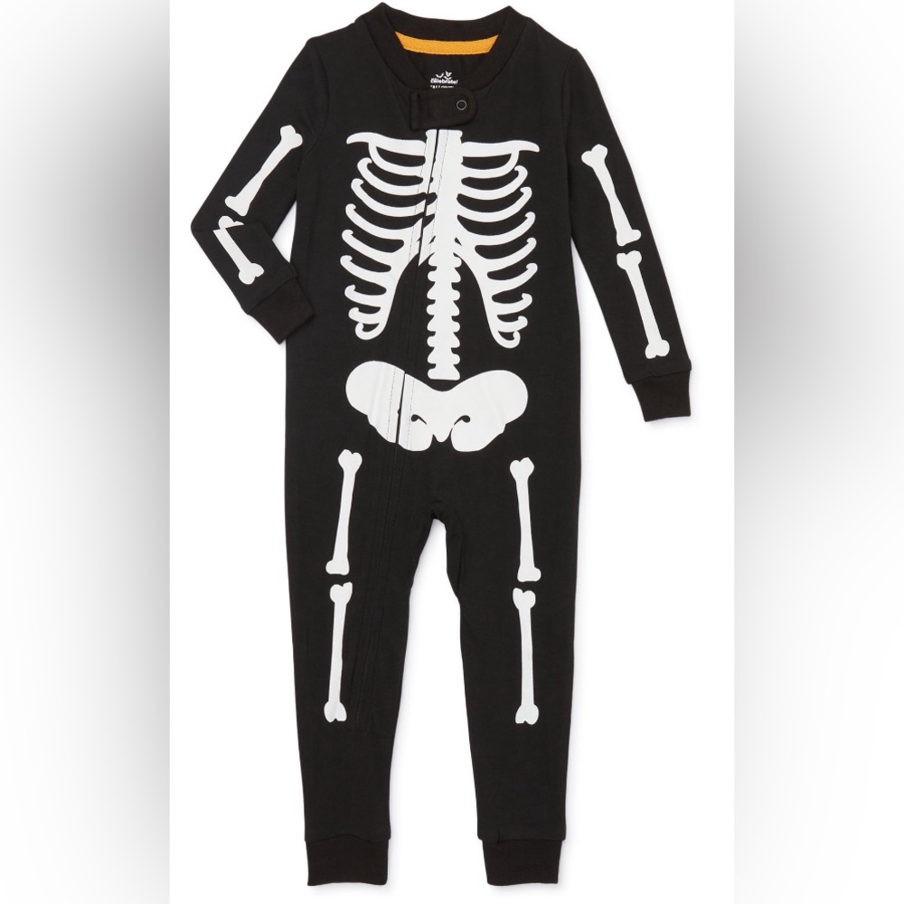 Infants Glow In The Dark Halloween Skeleton One-Piece Sleeper
